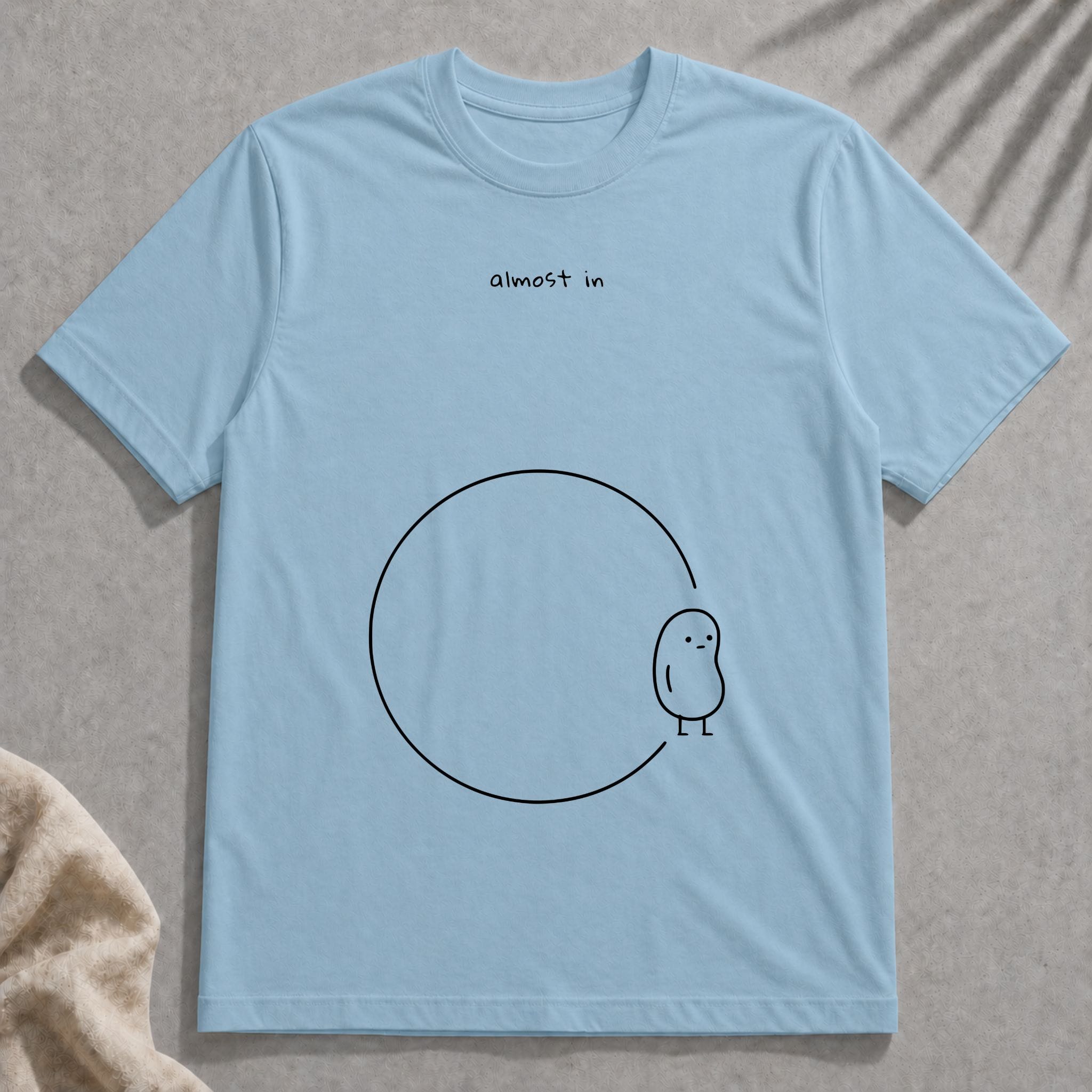 almost in t-shirt - Image 7